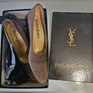 YSL Yves St Laurent size7 Pumps, Golden Lining, Brown Suede Leather